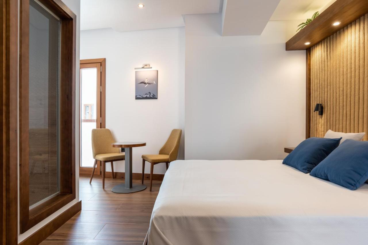 Hotel Antantie Conil De La Frontera Zewnętrze zdjęcie